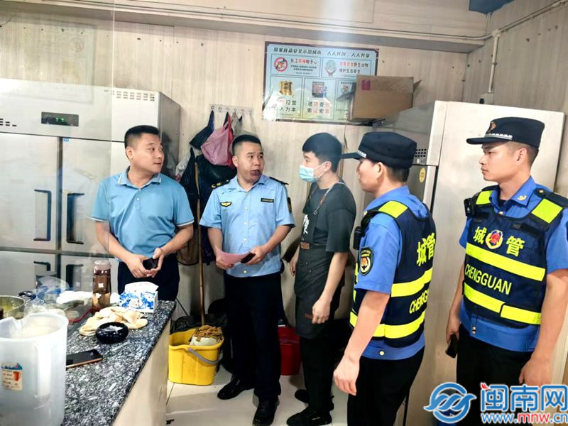漳州云霄：“油烟异味”扰民心 联合行动治疗顽疾