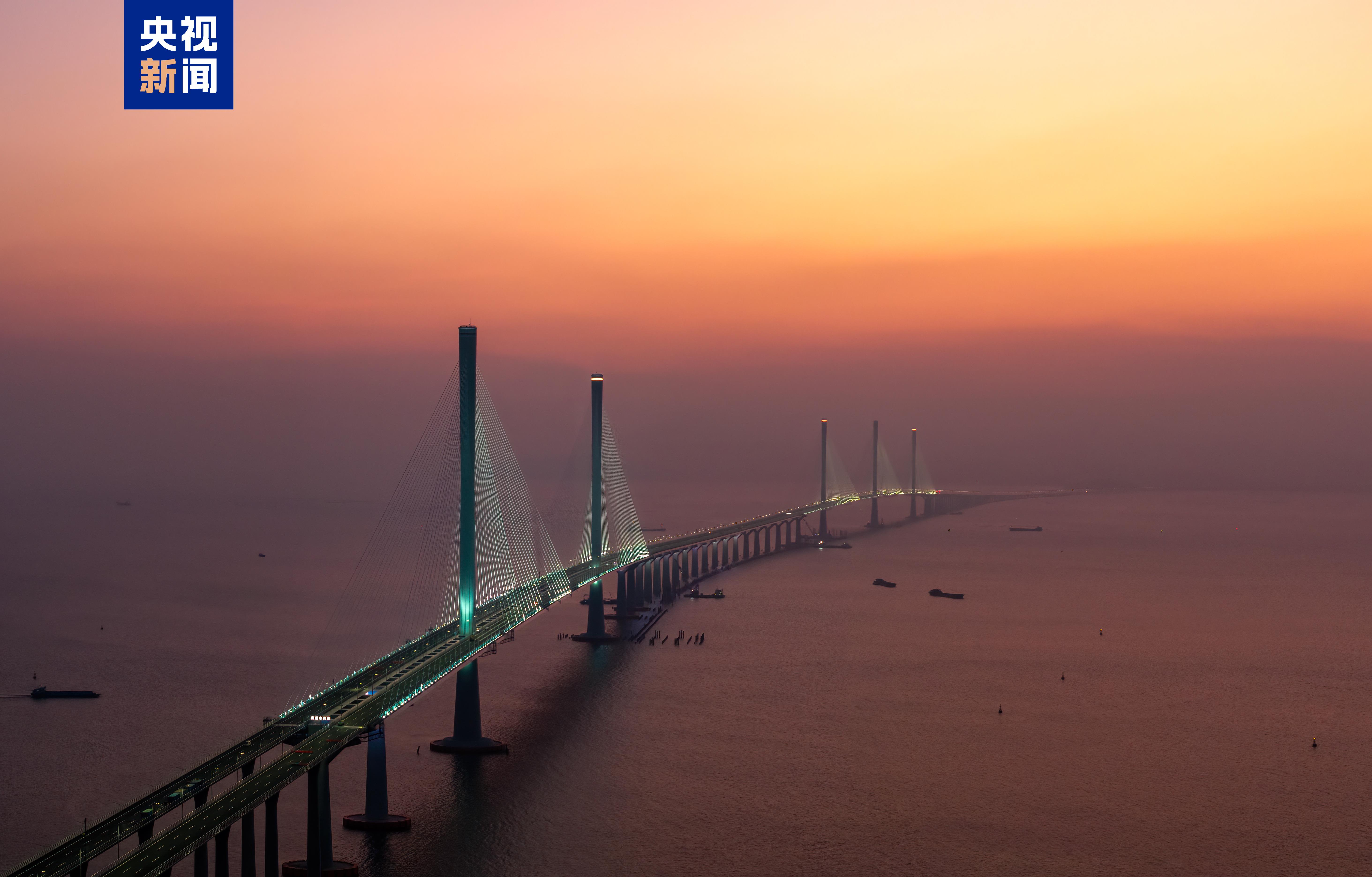 全线照明！黄茅海跨海通道在大湾区打造新的海上地标