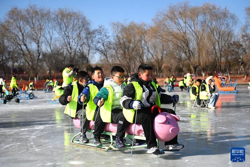 全民健身——宁夏银川：欢享雪季