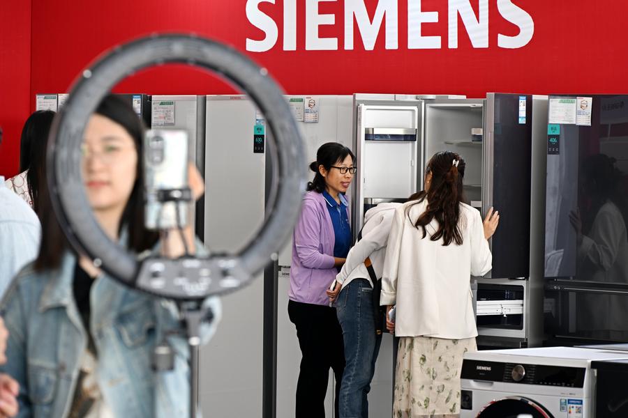 Foreign brands benefit from China's consumption stimulus