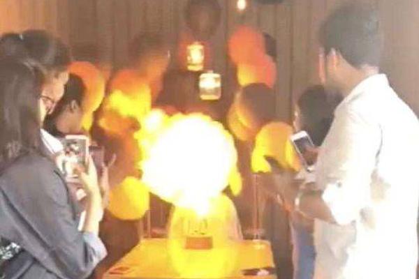 广州年头一焰火汇演期间 大客流地铁站或“飞站”