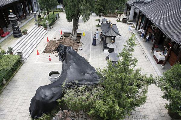 京东将与外卖全职骑手签署正式劳动合同