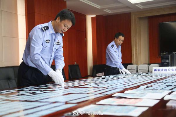 快手营收利润双增长 AI商业化打造增长新引擎